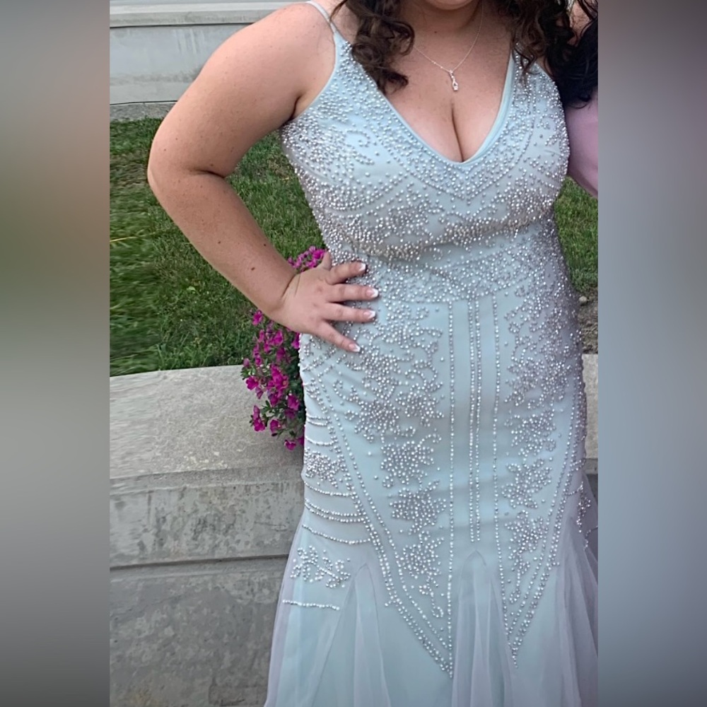 Prom dress
